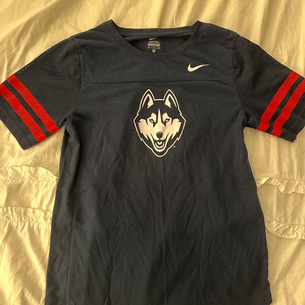 Nike UCONN Tee